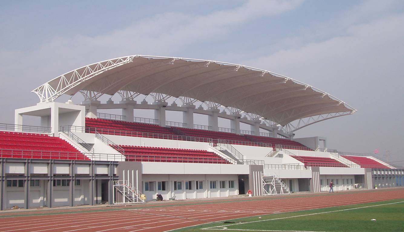 天津工業大學體育場看臺膜結構工程