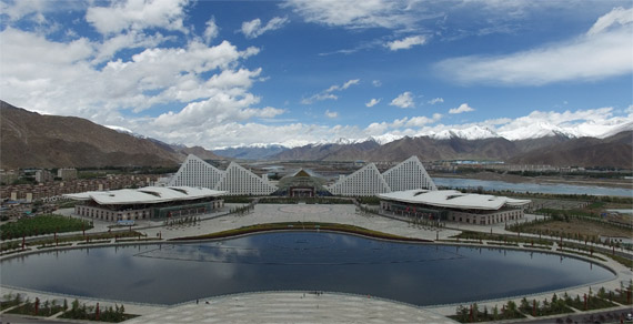 西藏拉薩會展中心膜結構工程
